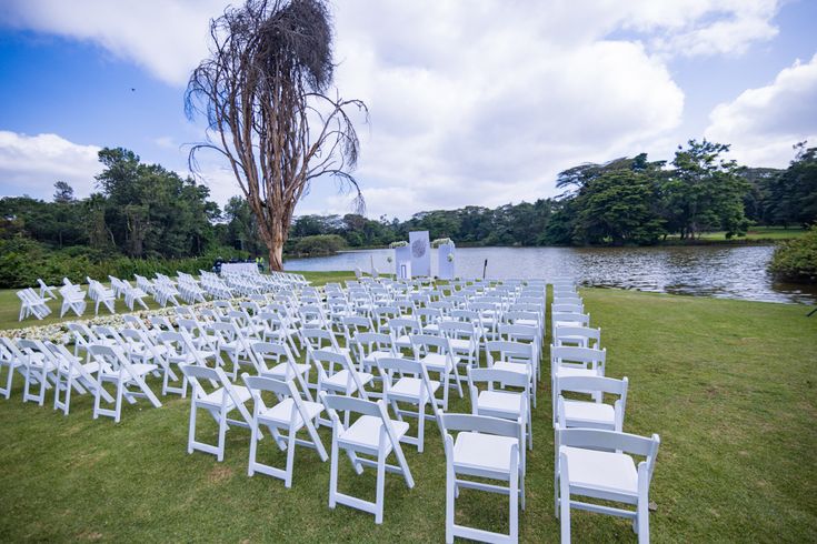 Modern outdoor wedding preparations