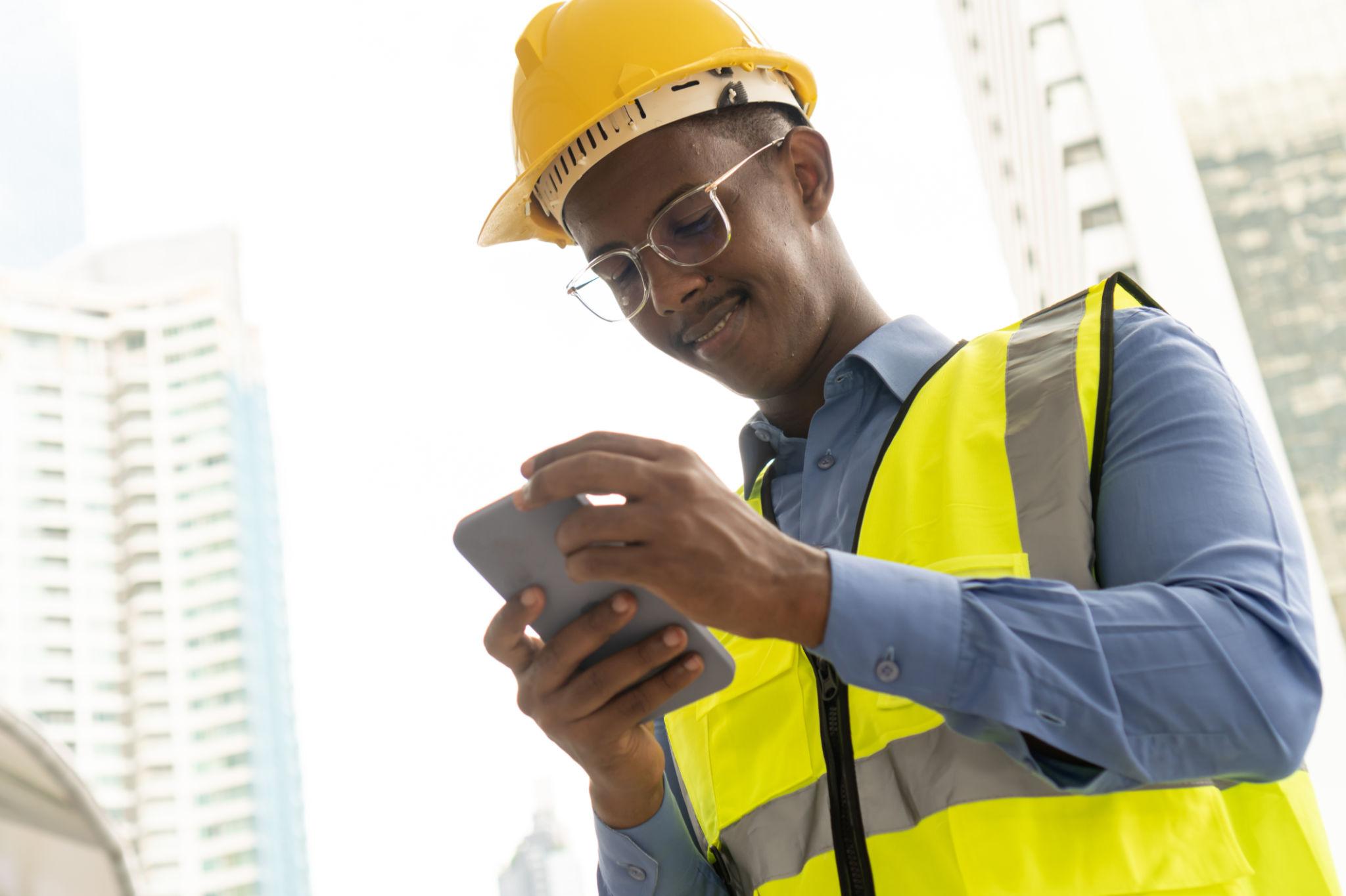 Image of a man wearing industrial safety clothes